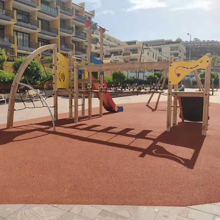 Apartamento Bonito ático Con Vista Al Mar, Puerto De Santiago, Tenerife, Canarias *